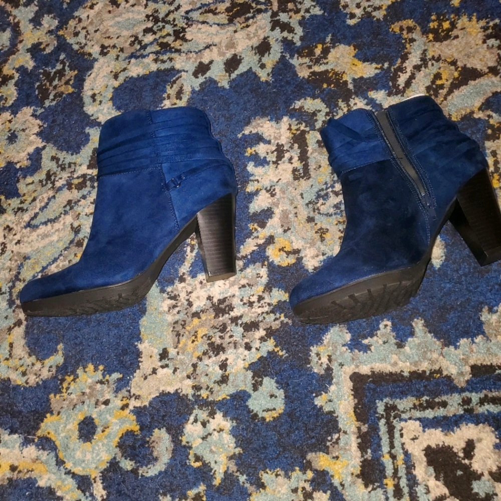 Brand New Rialto Boots